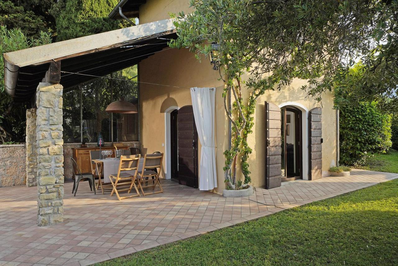 Villa Bouganville Toscolano Maderno Exterior foto