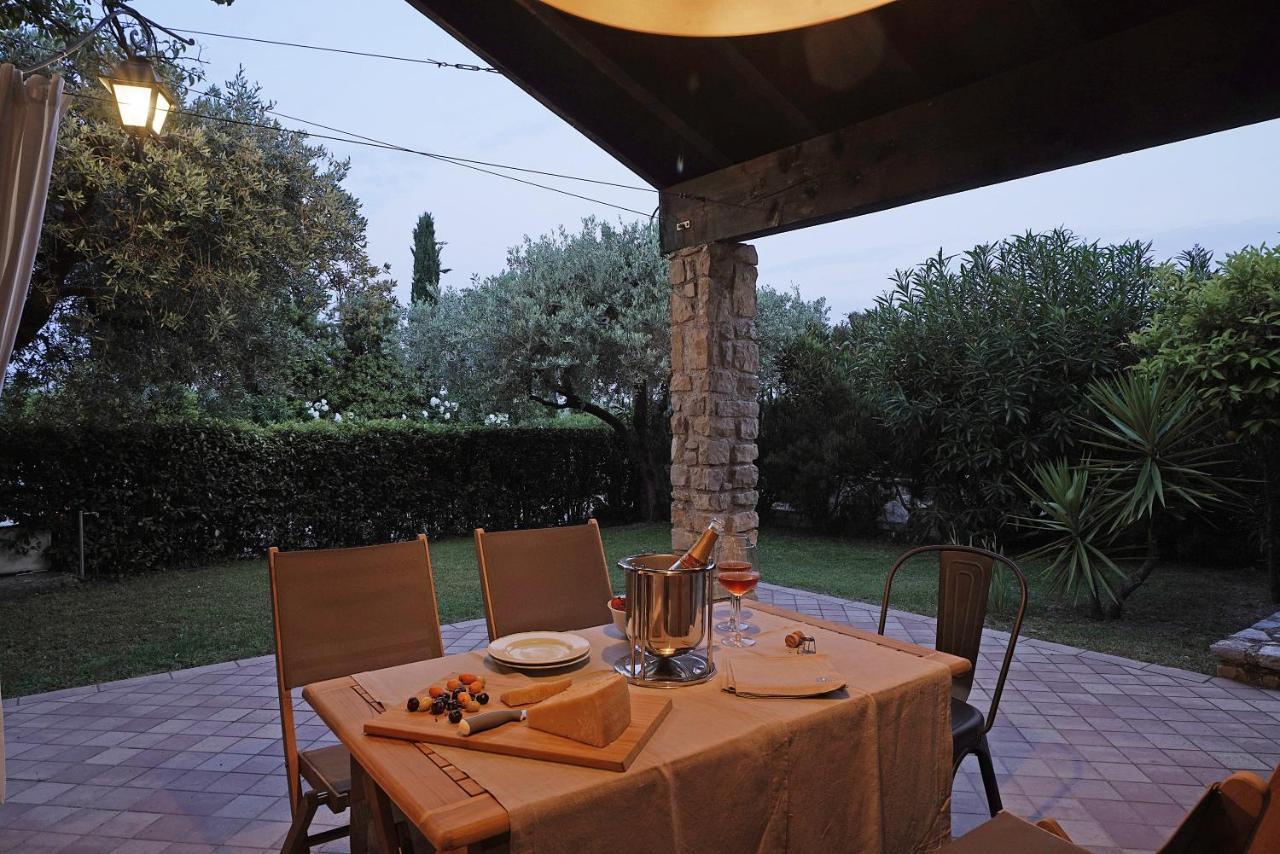 Villa Bouganville Toscolano Maderno Exterior foto